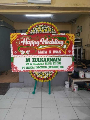 Papan Bunga di Jajar Laweyan