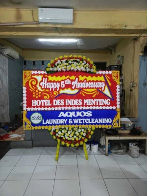 Papan Bunga di Jajar Laweyan